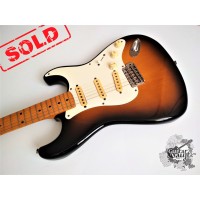 Fender® '57 Reissue Stratocaster® '1985 Brown Sunburst (идеальное)