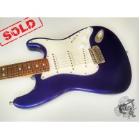 Fender® Standard (Classic '50s) Stratocaster® '1999 Purple