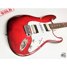 Zhuravlev Deluxe Stratocaster Plus Top '2006 Red Burst w/case